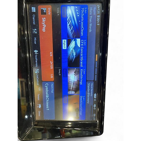 Used Yamaha GENOS 76 Key Keyboard Workstation