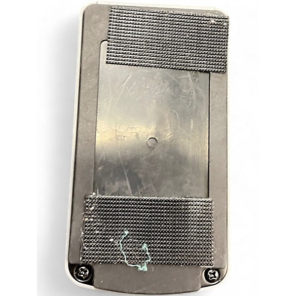 Used Behringer VD400 Vintage Delay Effect Pedal