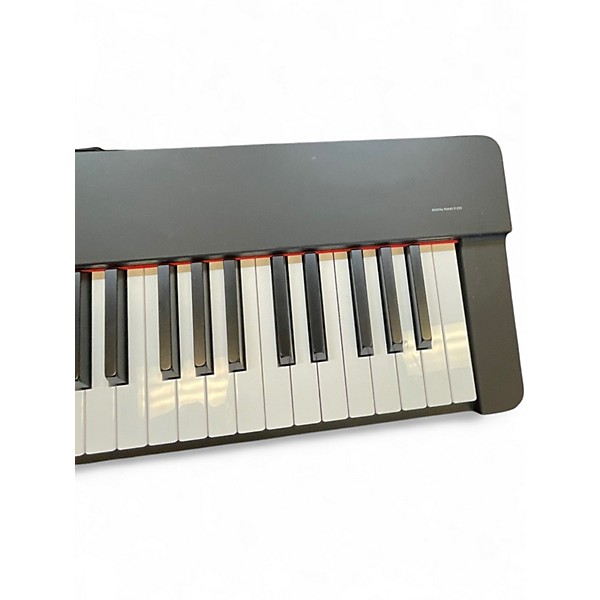 Used Yamaha P-225B Digital Piano