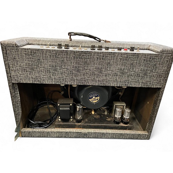 Vintage 1960s Supro 	 1696TN Chicago Tube Guitar Combo Amp