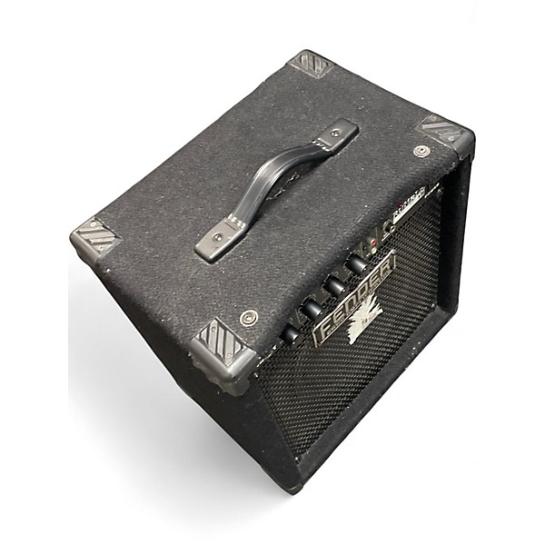 Used Fender Rumble 15 15W 1X8 Bass Combo Amp