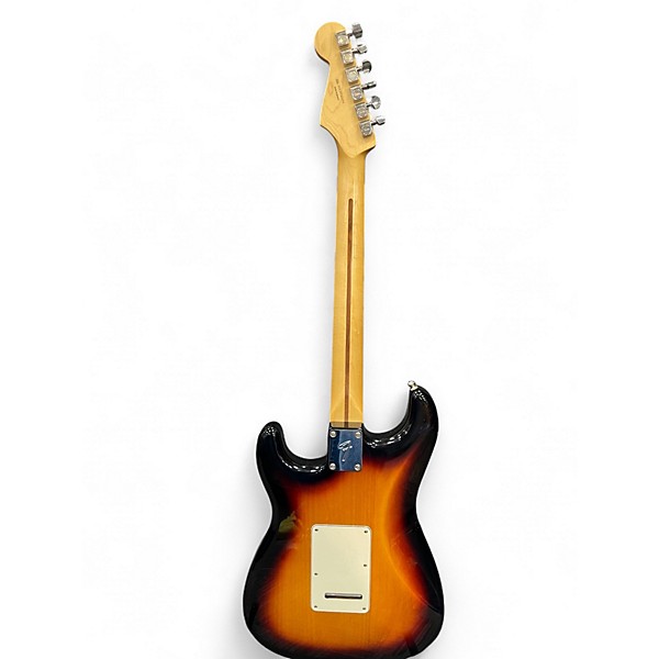 Used Fender Player Stratocaster Pao Ferro Fingerboard 3 Color Sunburst Solid Body Electric Guitar