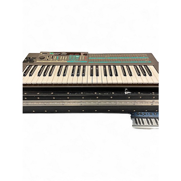 Used KORG poly-800 Synthesizer