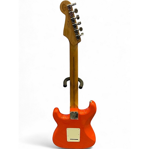 Used Fender Player Stratocaster red Solid Body Electric Guitar