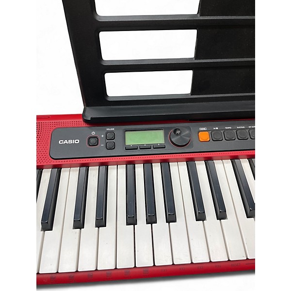 Used Casio CTS 200 Portable Keyboard