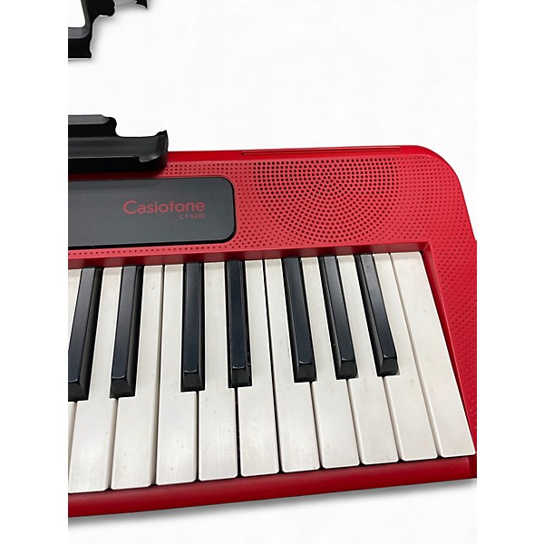 Used Casio CTS 200 Portable Keyboard