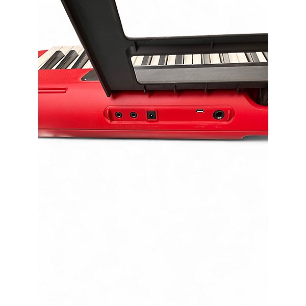 Used Casio CTS 200 Portable Keyboard