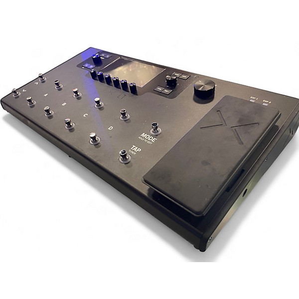 Used Line 6 Helix LT Effect Processor