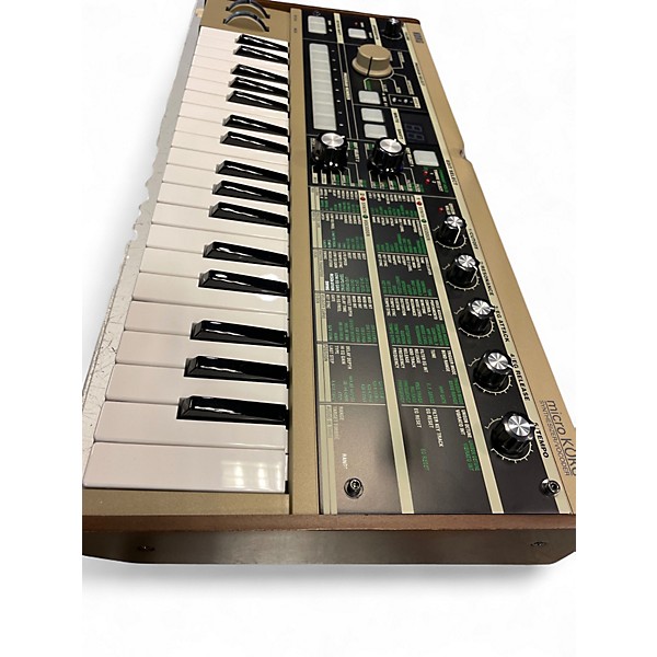 Used KORG Micro Korg 37 Key Synthesizer