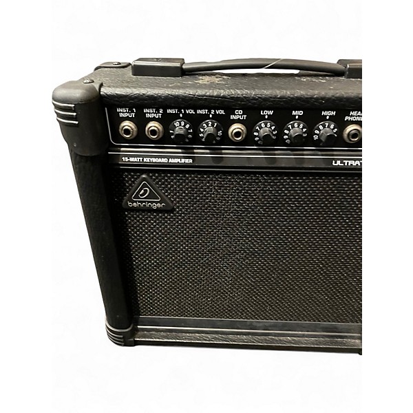 Used Behringer ULTRATONE KT108 Guitar Combo Amp