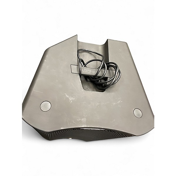 Used Harbinger VARI 3415 Powered Speaker