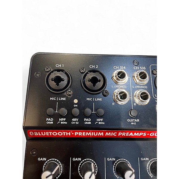 Used Harbinger LV8 Powered Mixer