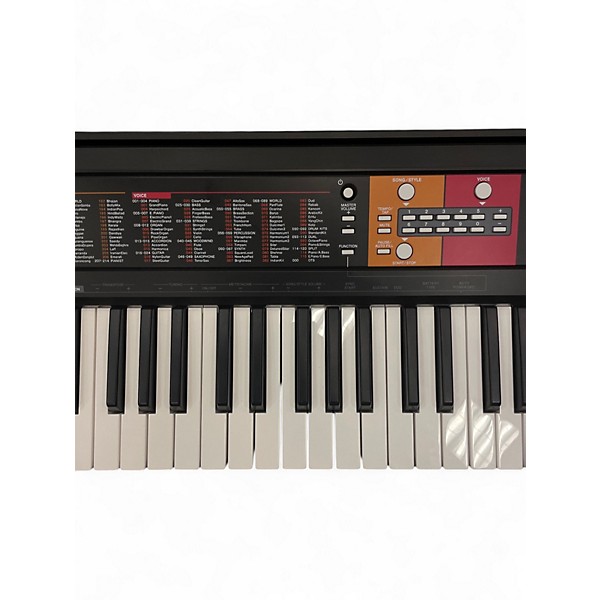 Used Yamaha PSRF51 61 Key Portable Keyboard