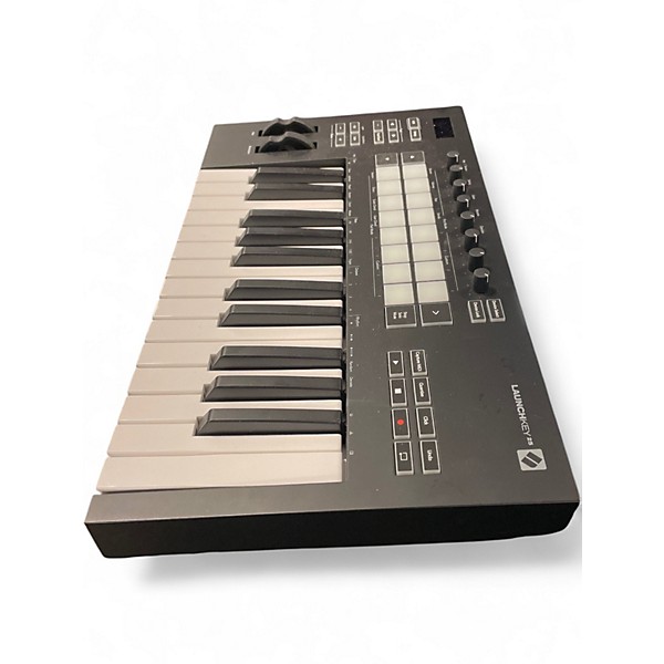 Used Novation Launchkey 25 Key MIDI Controller