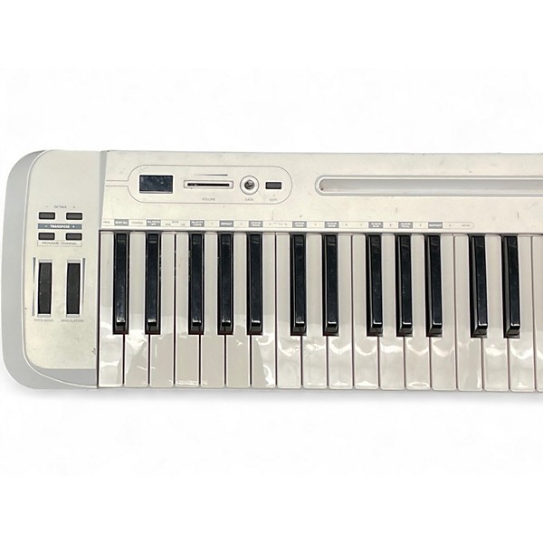 Used Samson Carbon 49 Key MIDI Controller