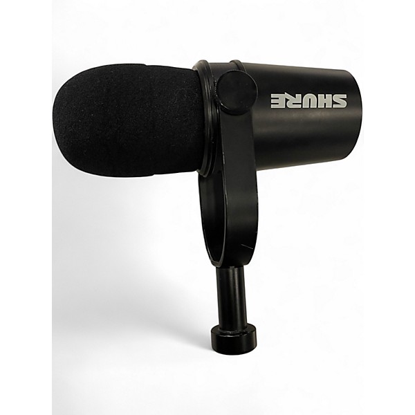 Used Shure MV7X Dynamic Microphone