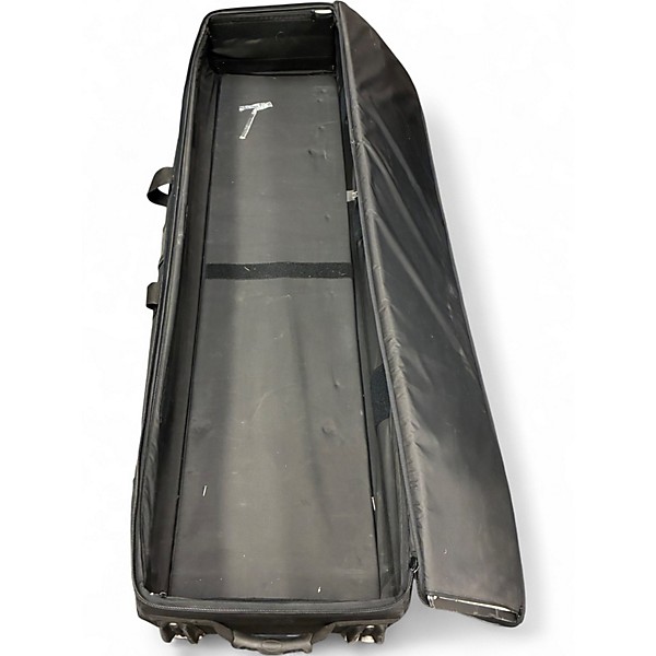 Used Roland FANTOM S88 Keyboard Workstation