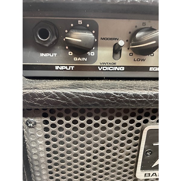 Used Peavey Max 158 1X8 15W Bass Combo Amp