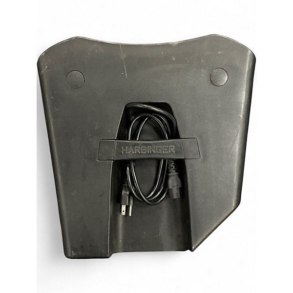 Used Harbinger VARI V2312 Powered Speaker