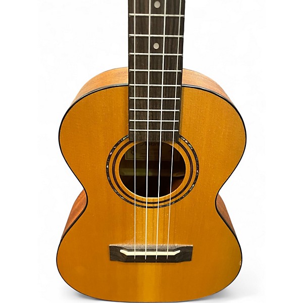 Used Alvarez ru26t Natural Ukulele