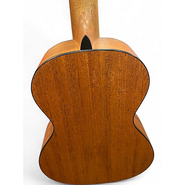 Used Alvarez ru26t Natural Ukulele