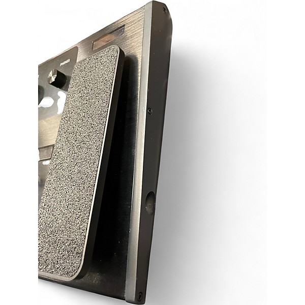 Used Line 6 Helix Effect Processor