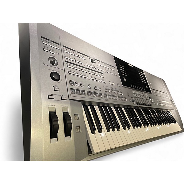 Used Yamaha Tyros 5 61 Key Arranger Keyboard