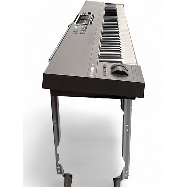 Used Native Instruments KOMPLETE KONTROL MKIII