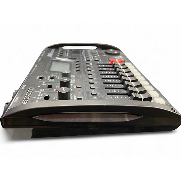 Used Zoom R8 MultiTrack Recorder