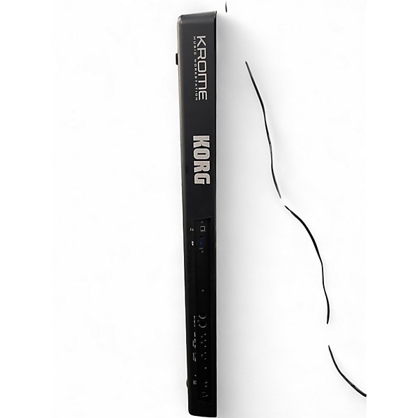 Used KORG Krome 61 Key Keyboard Workstation