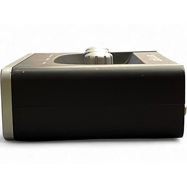 Used Behringer U-Phoria UM2 Audio Interface