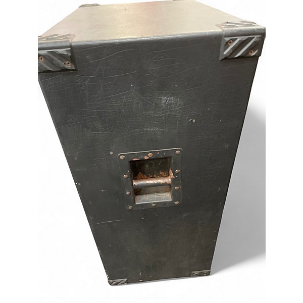 Used MESA/Boogie 2x15 400 watt  Bass Cabinet