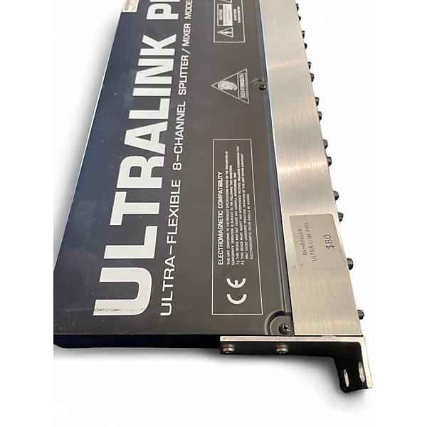 Used Behringer MX882 Unpowered Mixer