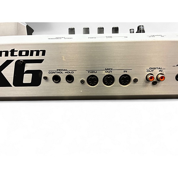 Used Roland Fantom X6 Keyboard Workstation