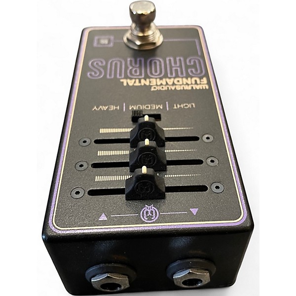 Used Walrus Audio FUNDAMENTAL CHORUS Effect Pedal
