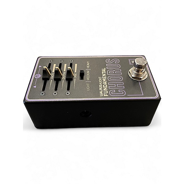Used Walrus Audio FUNDAMENTAL CHORUS Effect Pedal