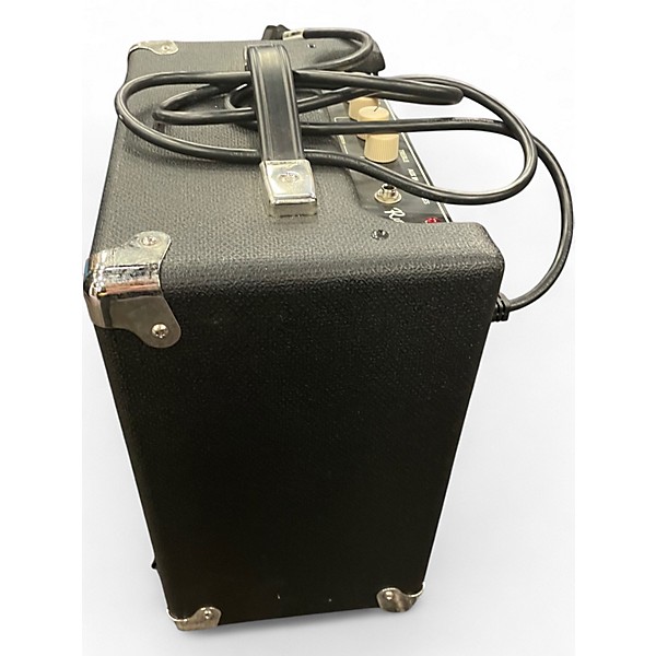 Used Fender Rumble 15 15W 1X8 Bass Combo Amp