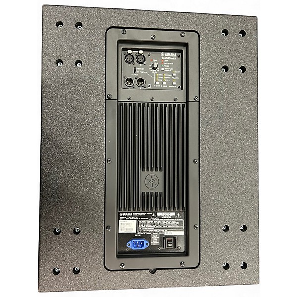 Used Yamaha DXS15 Powered Subwoofer