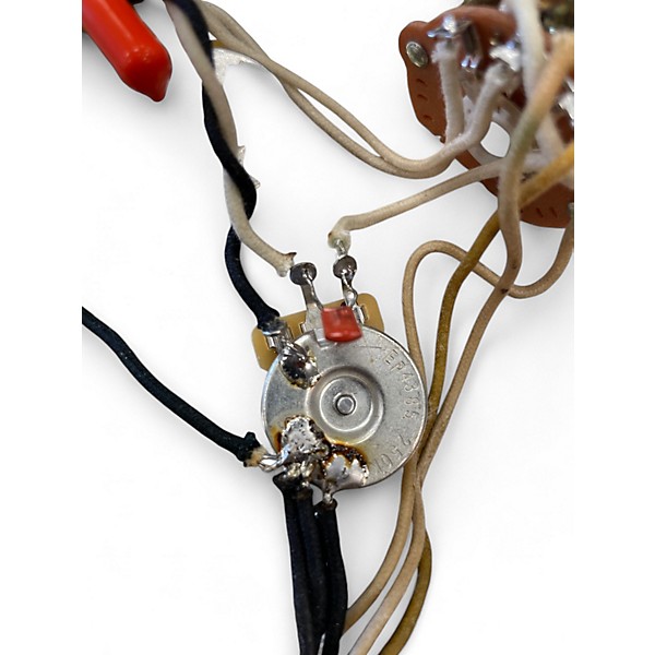 Vintage 1994 Fender miJ 1962 Stratocaster Reissue Olympic White Solid Body Electric Guitar