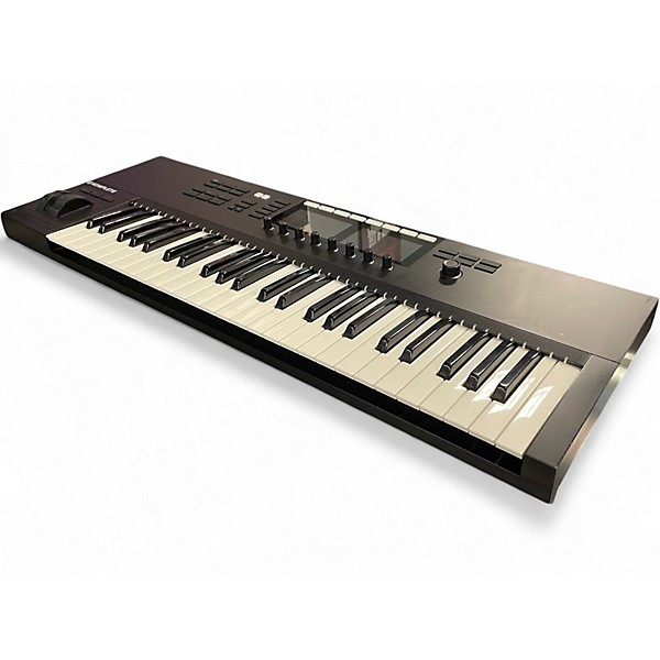 Used Native Instruments Komplete Kontrol S49 MK2 MIDI Controller