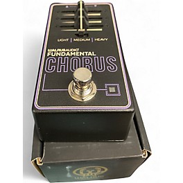 Used Walrus Audio FUNDAMENTAL CHORUS Effect Pedal