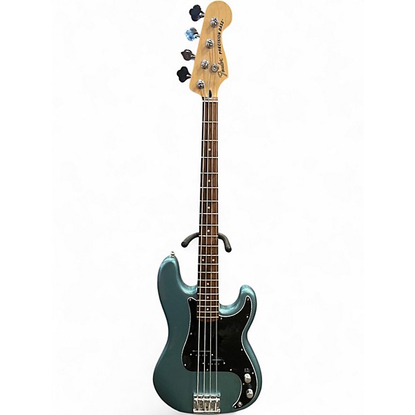 Used Fender Player Precision Bass Ocean Turquoise Electric Bass Guitar