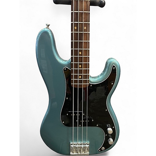 Used Fender Player Precision Bass Ocean Turquoise Electric Bass Guitar