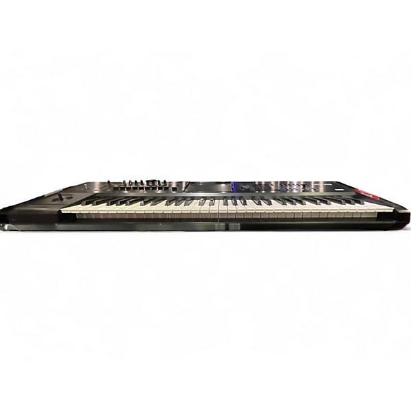 Used KORG Kronos X61 61 Key Keyboard Workstation