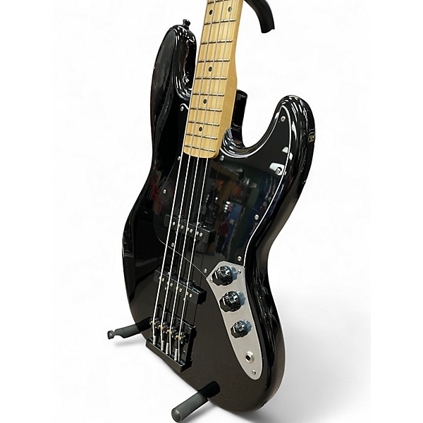 Used Fender Standard Jazz Bass Black Electric Bass Guitar