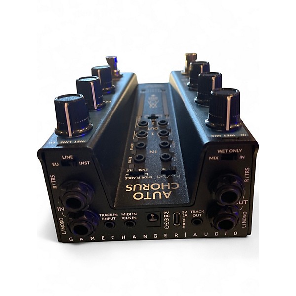 Used Gamechanger Audio auto chorus Effect Pedal