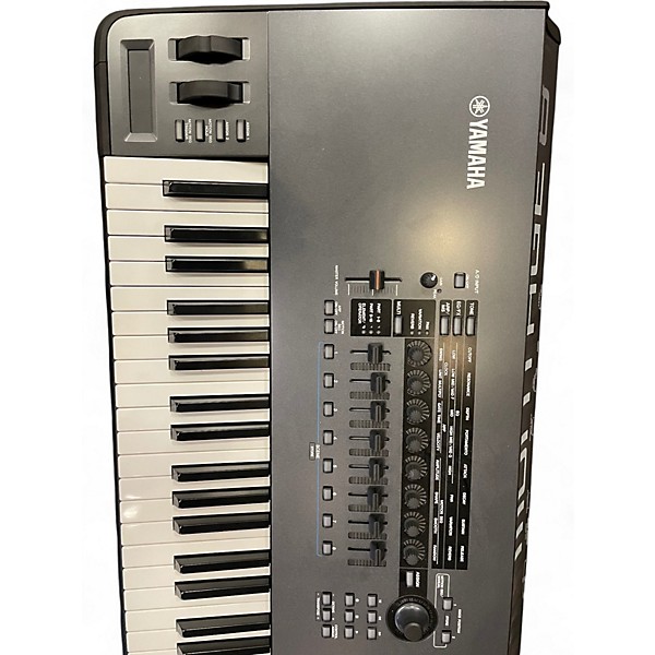 Used Yamaha MONTAGE 8 Keyboard Workstation
