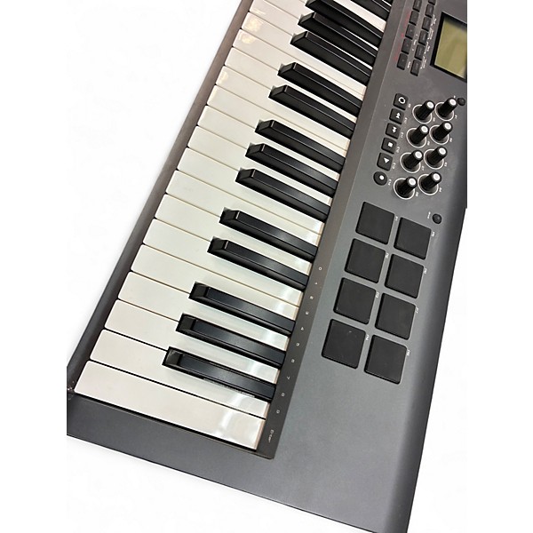 Used M-Audio Axiom 61 Key MIDI Controller