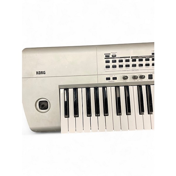 Used KORG i3 Music Workstation Keyboard Workstation
