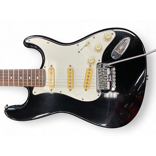 Used 1980s Fender St-552 Black Solid Body Electric Guitar